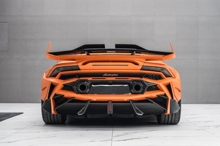 LAMBORGHINI HURACAN LP610 & LP580 CARBON FIBER BODY KIT