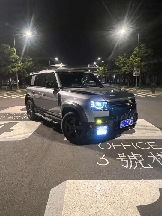 LAND ROVER DEFENDER L663 2020+ BODY KIT