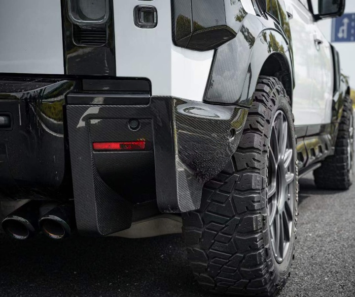 LAND ROVER DEFENDER L663 2020+ CARBON FIBER BODY KIT