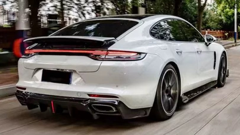 PORSCHE 970 PANAMERA CARBON FIBER SIDE SKIRTS