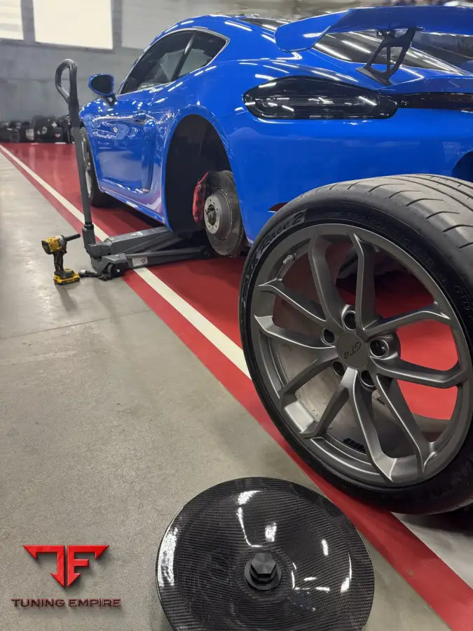 AERODISCS SET FOR REAR WHEEL FOR THE PORSCHE CAYMAN GT4 718 - Price on request - Body Kit