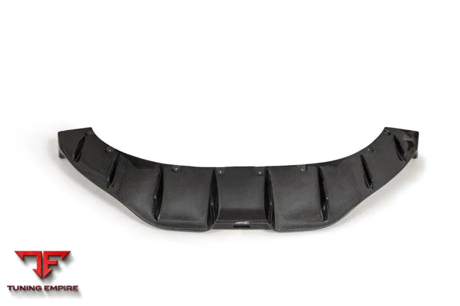 ASTON MARTIN DB11 CARBON FIBER PARTS