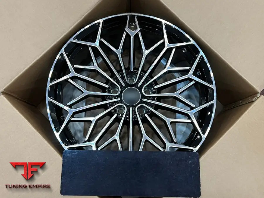 ASTON MARTIN DB11 SUPERLEGGERA OHMSS WHEELS