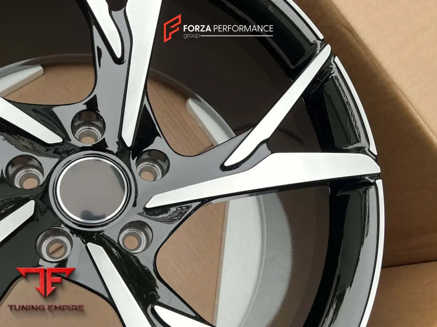 ASTON MARTIN DB11 WHEELS