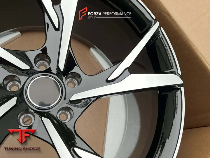 ASTON MARTIN DB11 WHEELS