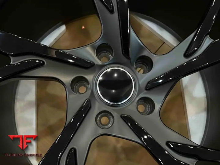 ASTON MARTIN DB11 WHEELS