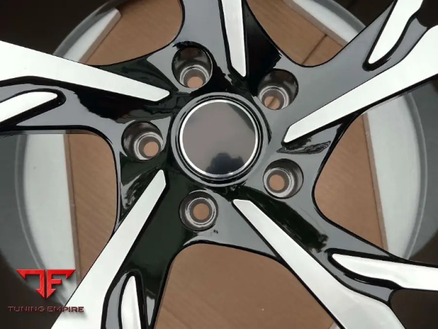 ASTON MARTIN DB11 WHEELS