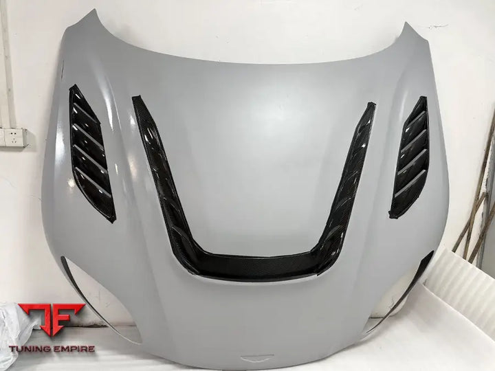 ASTON MARTIN DBS 770 CARBON KIT