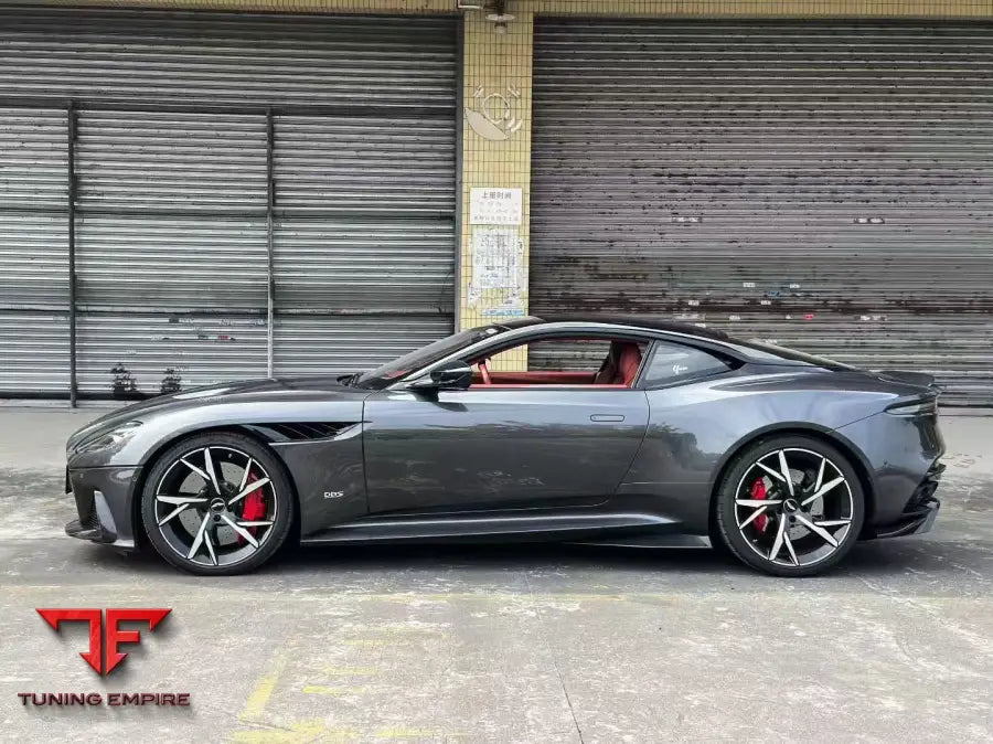 ASTON MARTIN DBS 770 CARBON KIT