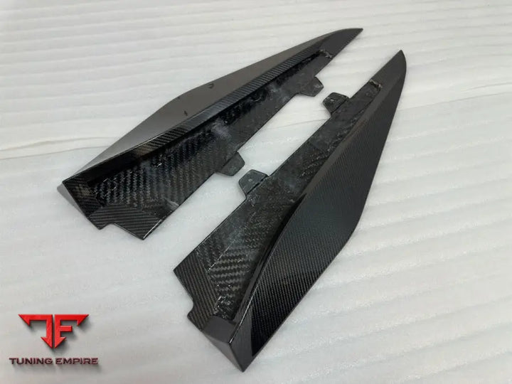ASTON MARTIN DBS 770 CARBON KIT