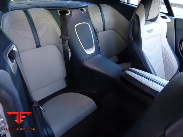 ASTON MARTIN DBS SUPERLEGGERA