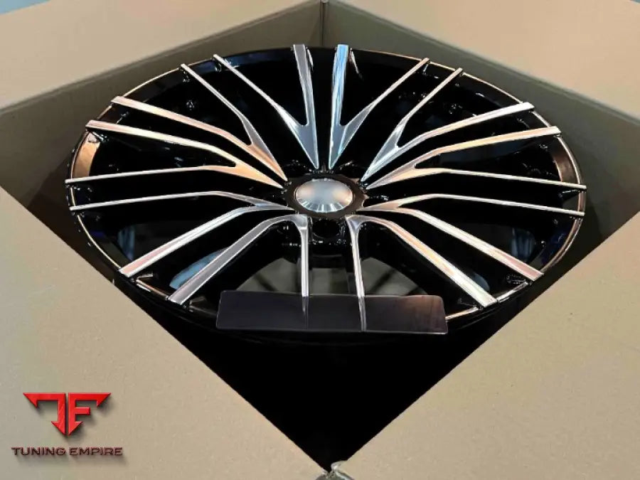 ASTON MARTIN DBS WHEELS