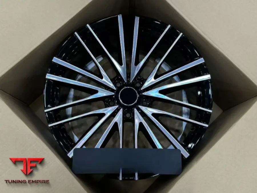 ASTON MARTIN DBS WHEELS