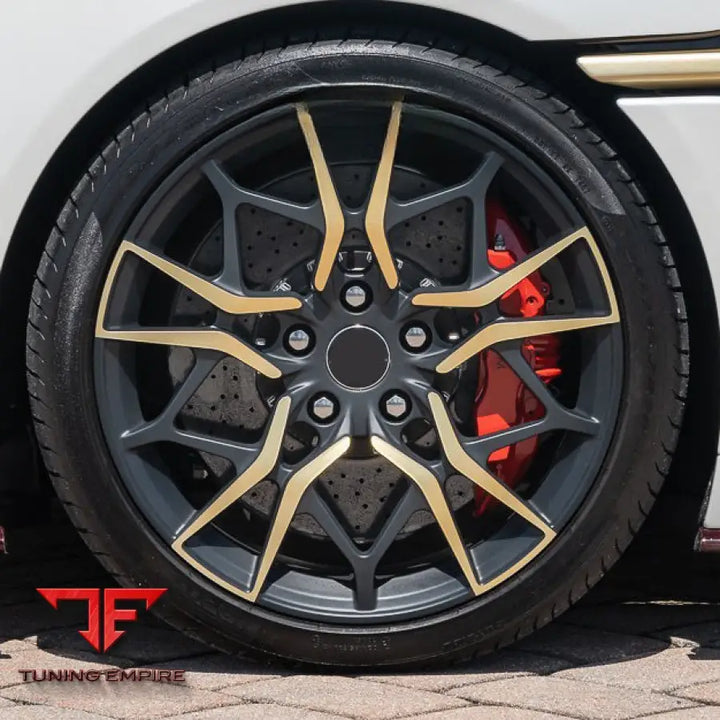 ASTON MARTIN VANQUISH WHEELS