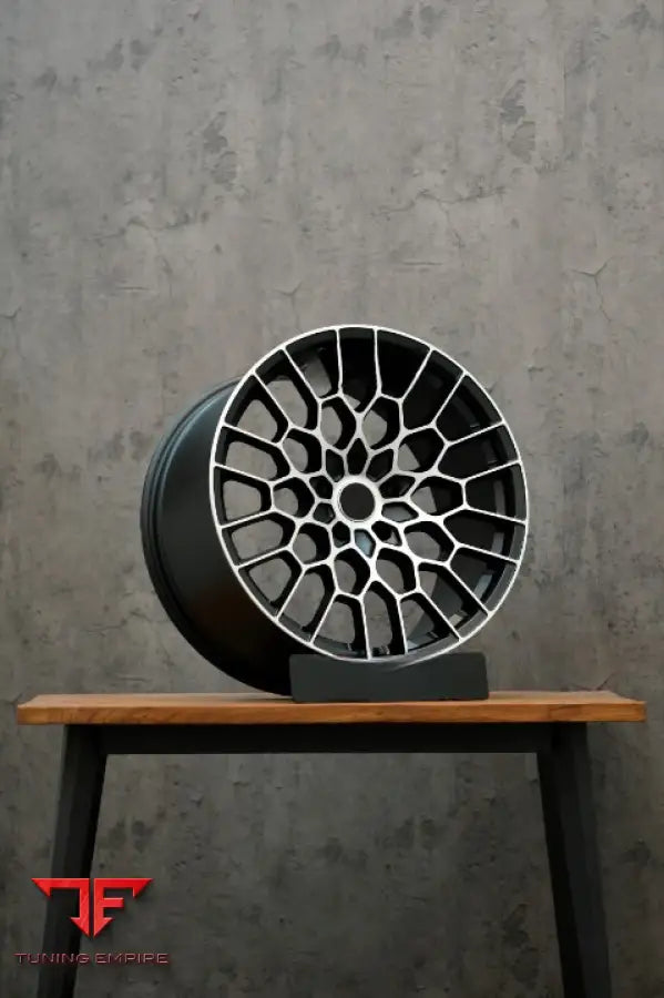 ASTON MARTIN VANTAGE 21 INCH FORGED WHEELS