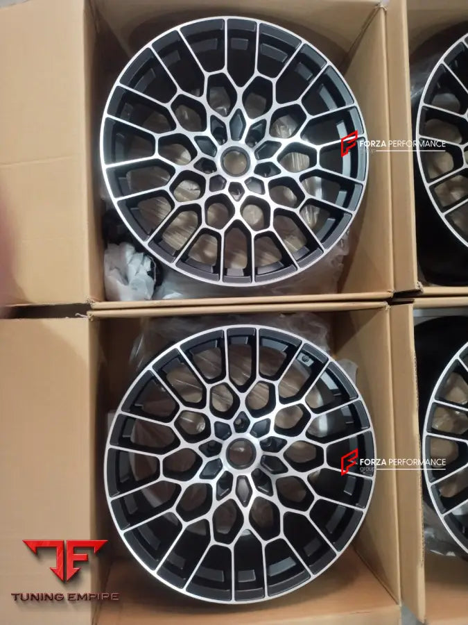 ASTON MARTIN VANTAGE WHEELS