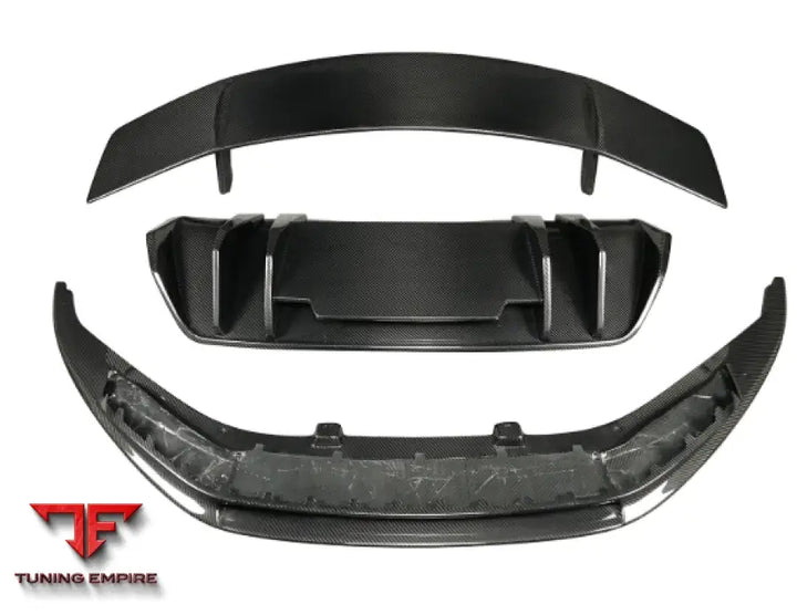 TOYOTA R8 CARBON BODY KITS PARTS