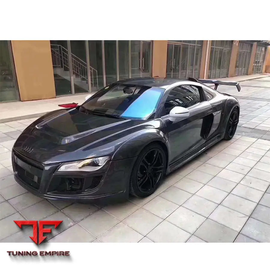 AUDI R8 CARBON FIBER BODY KIT