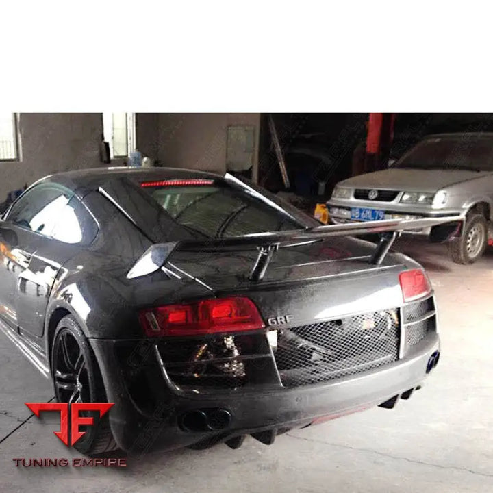 AUDI R8 CARBON FIBER PARTS