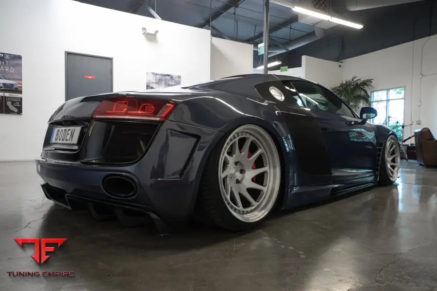 AUDI R8 FORGED WHEELS AND EXHAUST SYSTEM