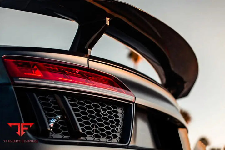 Audi R8 Vrs Style Carbon Fiber Trunk Spoiler
