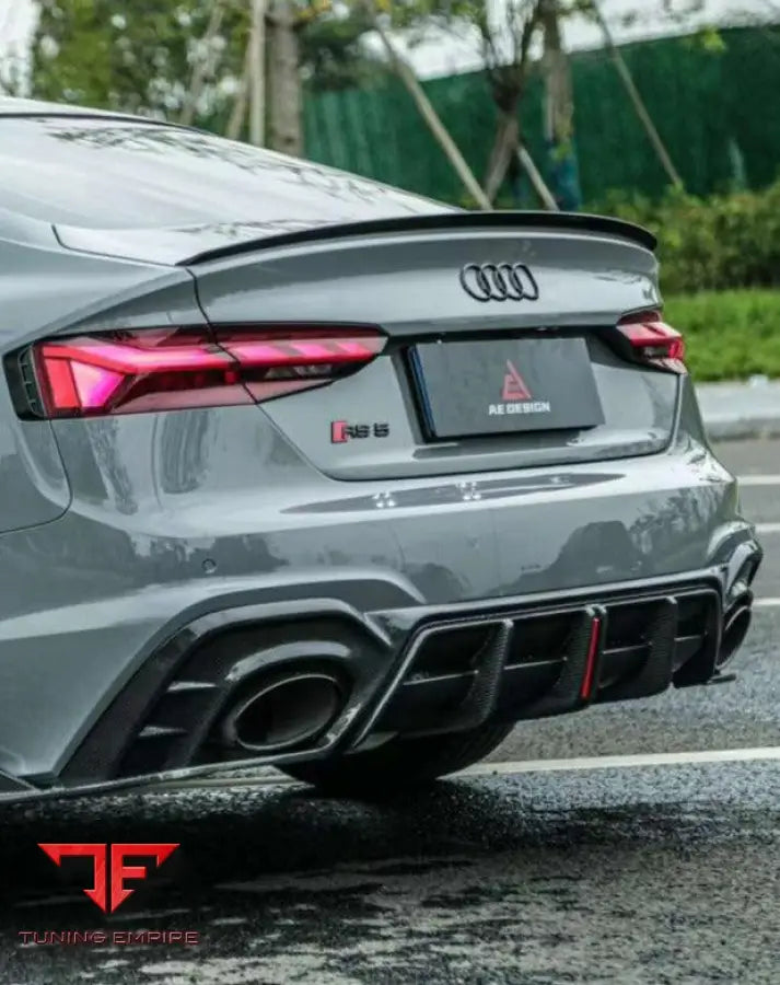 Audi RS5 B9.5 carbon rear diffuser