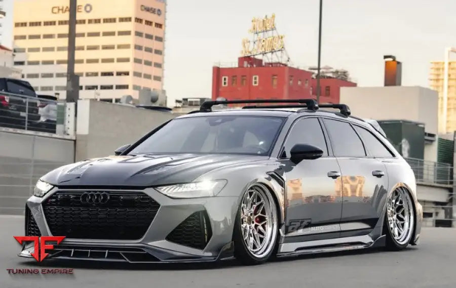 AUDI RS6 AVANT C8 CARBON BODY KIT