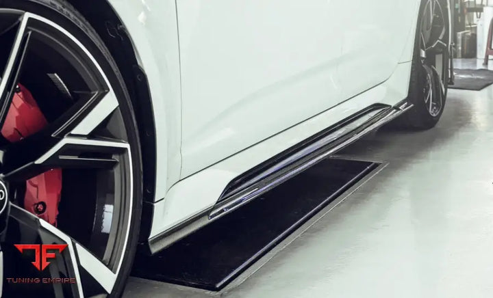 AUDI RS6 C8 CARBON PARTS 2020Y