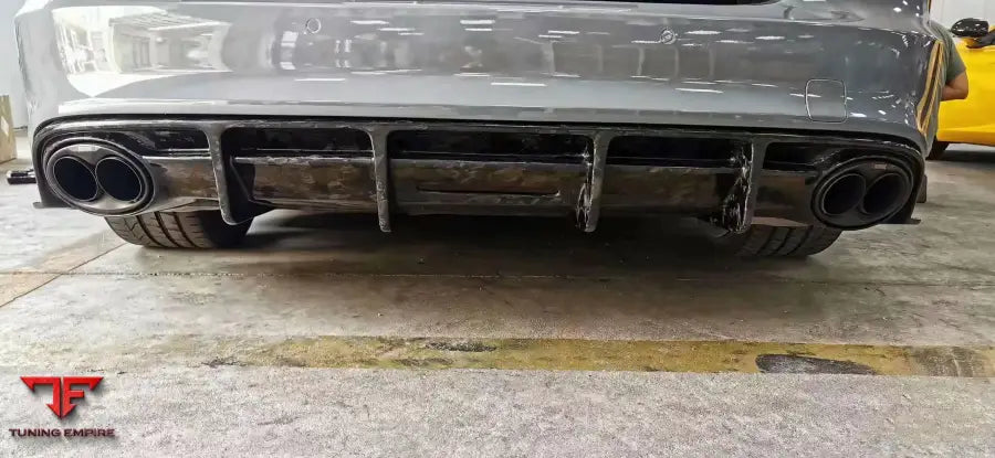 AUDI RS7 (C7) CARBON FIBER PARTS