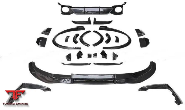 AUDI RSQ8 CARBON FIBER BODY KIT