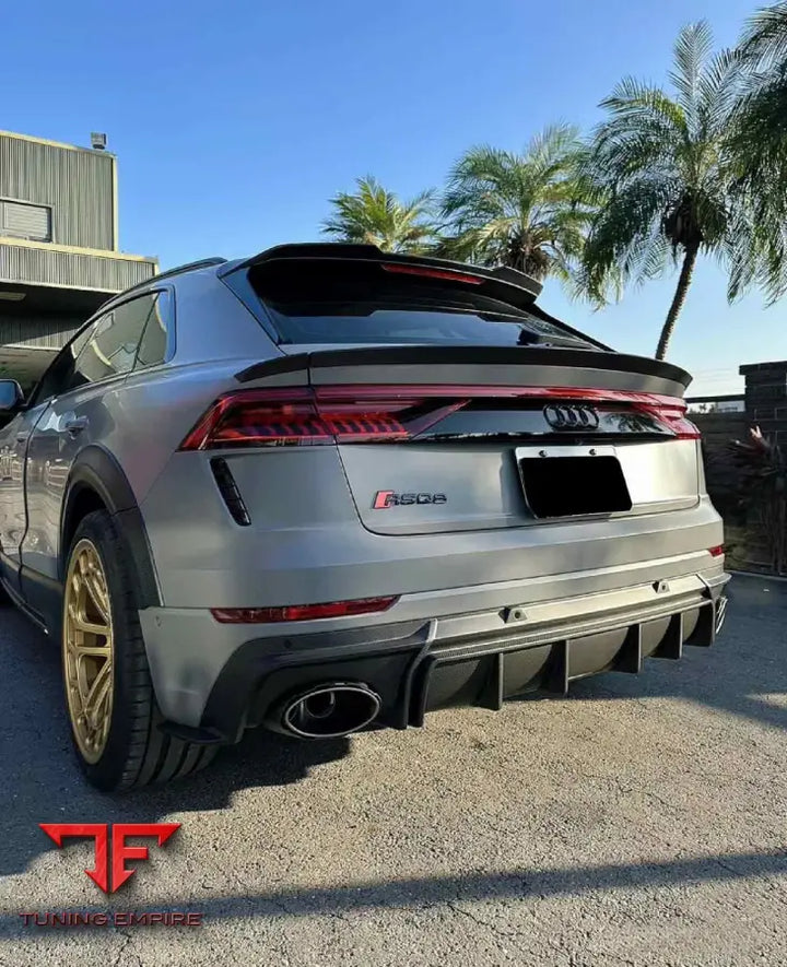 AUDI RSQ8 CARBON FIBER PARTS