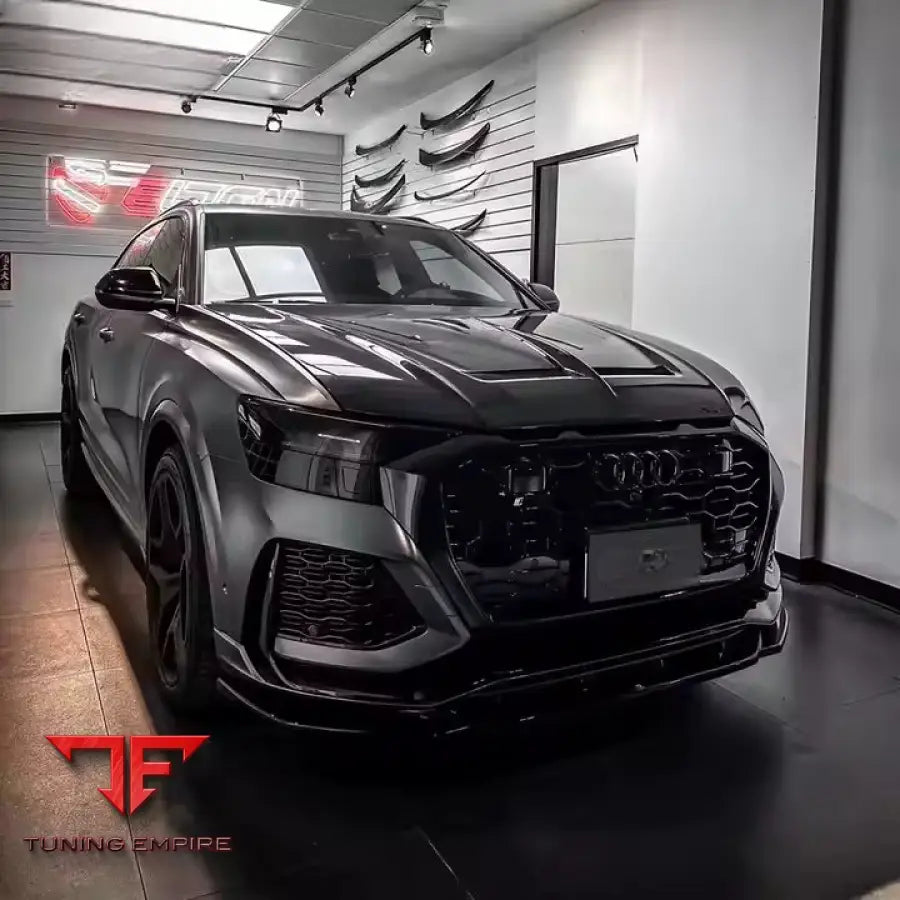 AUDI RSQ8 DRY CARBON FIBER BODY KIT PARTS