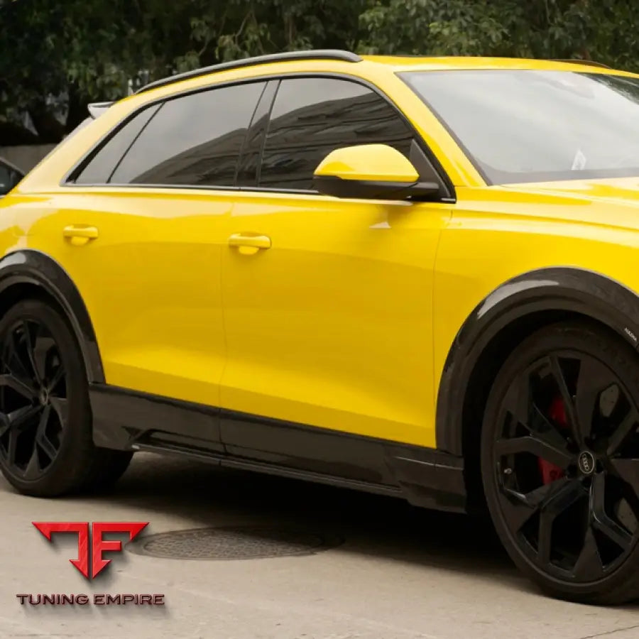 AUDI RSQ8 DRY CARBON FIBER BODY KIT PARTS