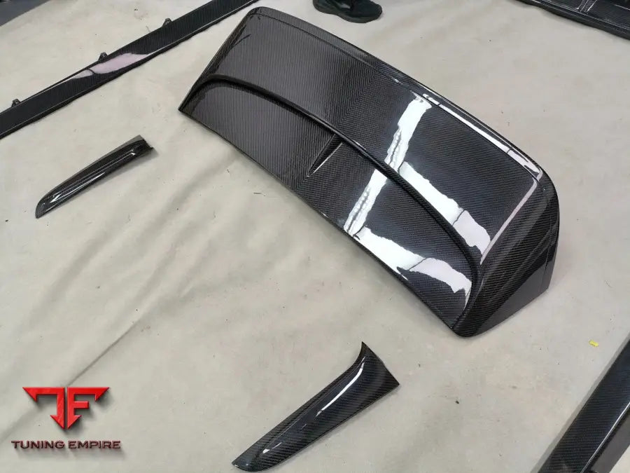 BENTLEY BENTAYGA CARBON OEM STYLE BODY KIT 2020+