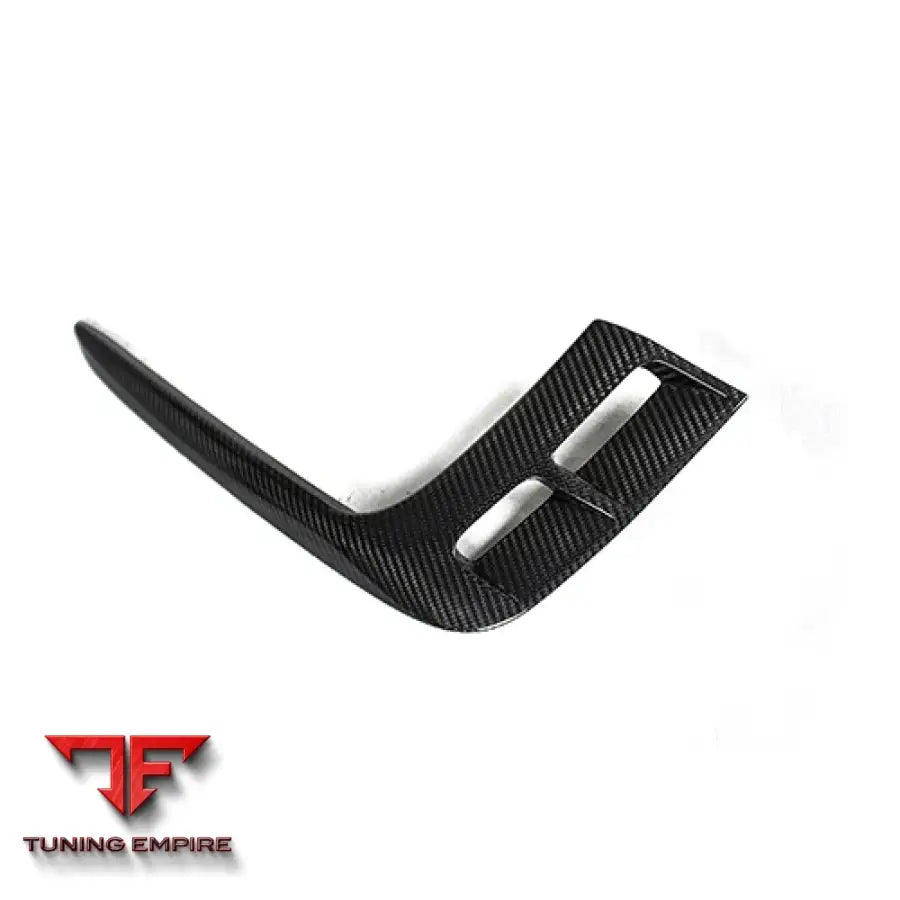 BENTLEY BENTAYGA DRY CARBON FIBER BODY KIT