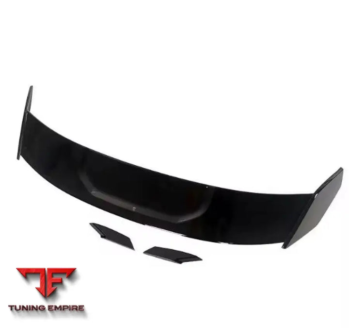 BMW 1 SERIES F40 GLOSS BLACK BODY KIT 2021Y