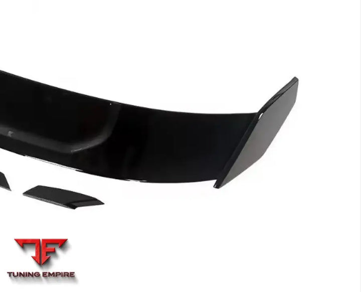 BMW 1 SERIES F40 GLOSS BLACK BODY KIT 2021Y