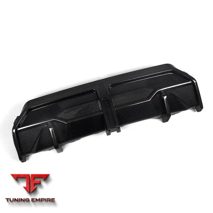 BMW 2 SERIES G42 CENTER DIFFUSER IN PREPREG CARBON FIBRE - Carbon Fibre Parts