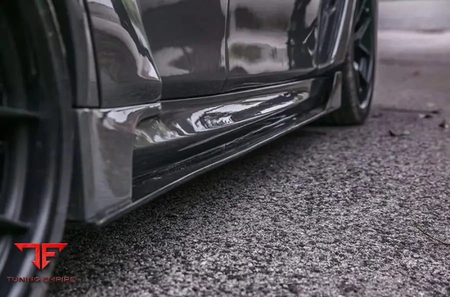 BMW F30 FIBER BODY KIT PARTS