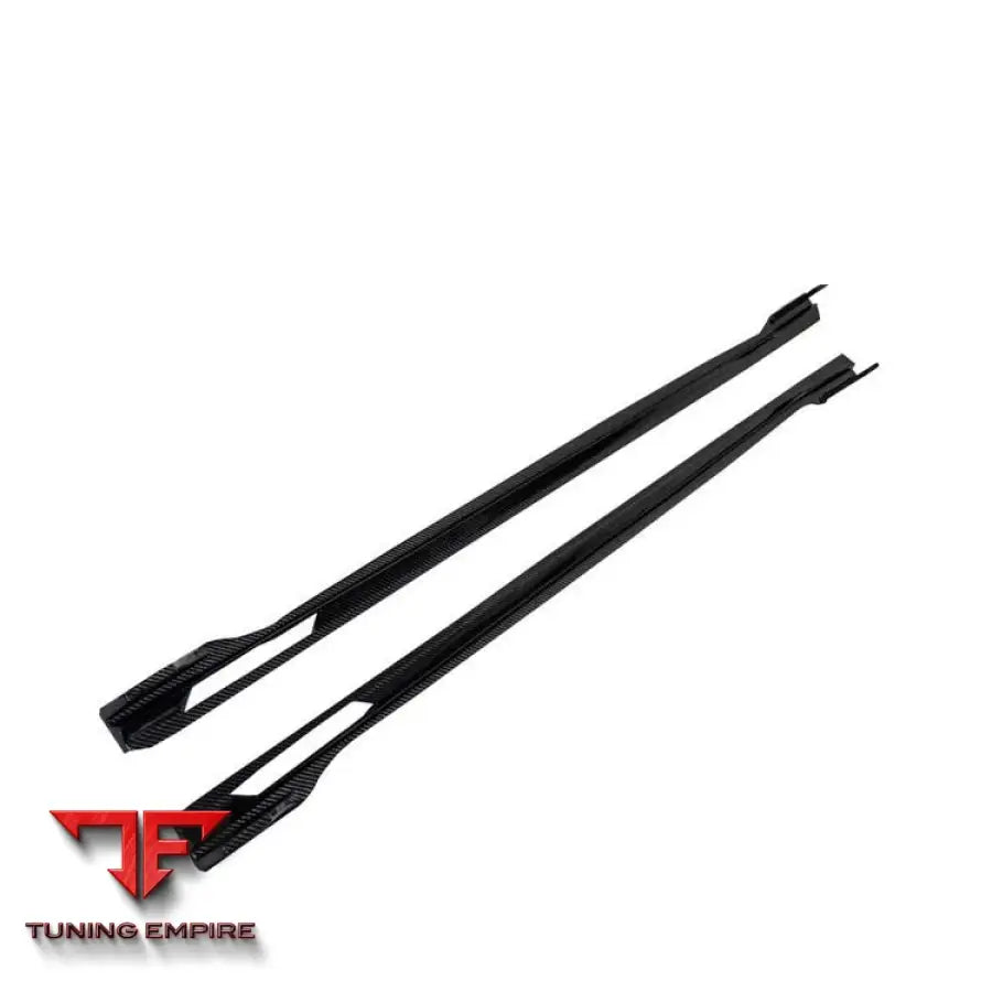 BMW 3 SERIES G28 CARBON FIBER SIDE SKIRTS 2020-2022Y