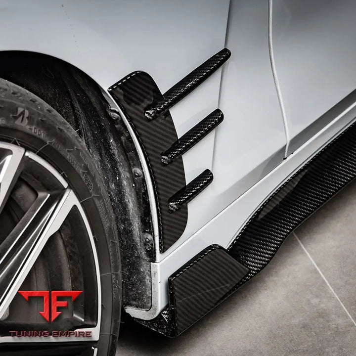 BMW 4 SERIES G22 FRONT ARCH TRIMS IN PREPREG CARBON FIBRE - Carbon Fibre Parts