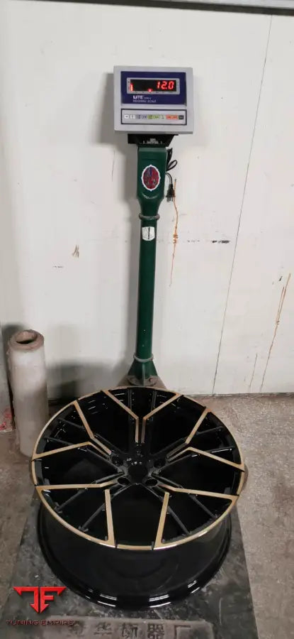 BMW 8-SERIES G15 2019 + WHEELS