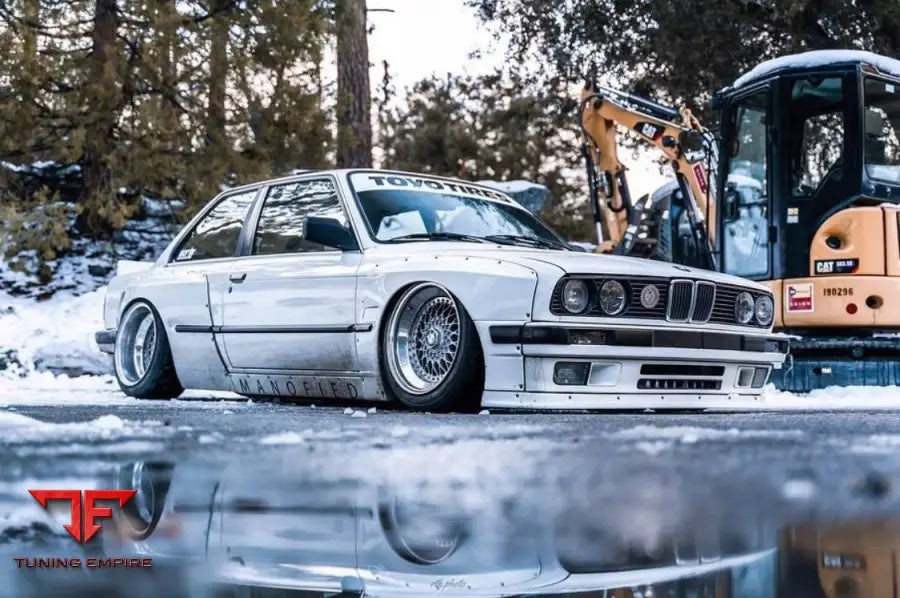 BMW E30 COUPE - WIDE BODY KIT