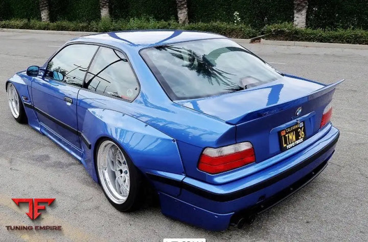 BMW E36 COUPE - WIDE BODY KIT