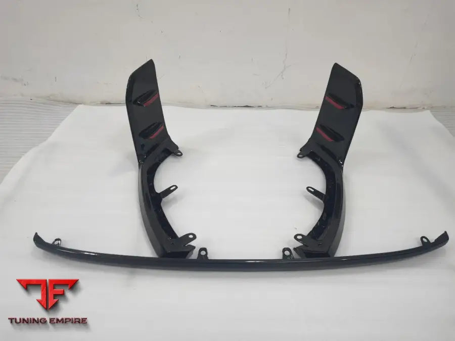 BMW M2 G87 CARBON FIBER BODY KIT