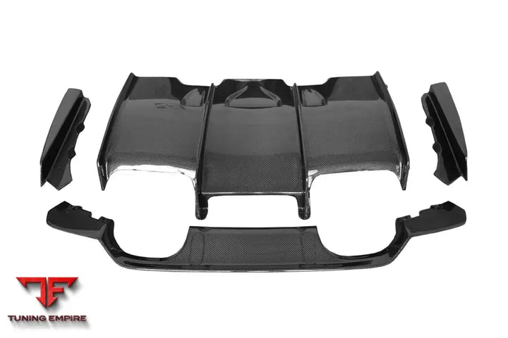 BMW M3 F80 & M4 F82 SM STYLE CARBON FIBER REAR DIFFUSER AND LIP BSD
