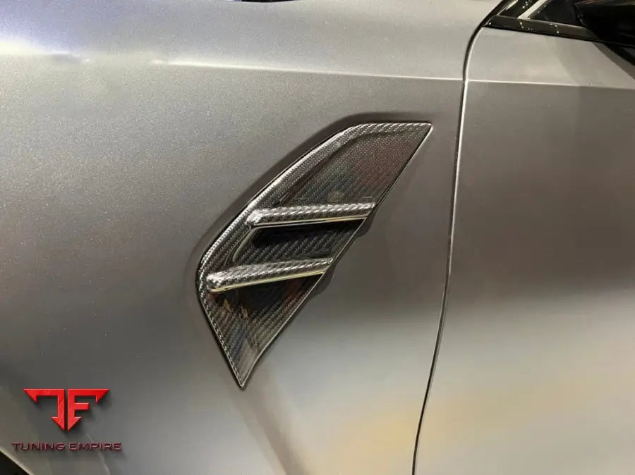 BMW M3CS M4CS AE Design carbon fenders