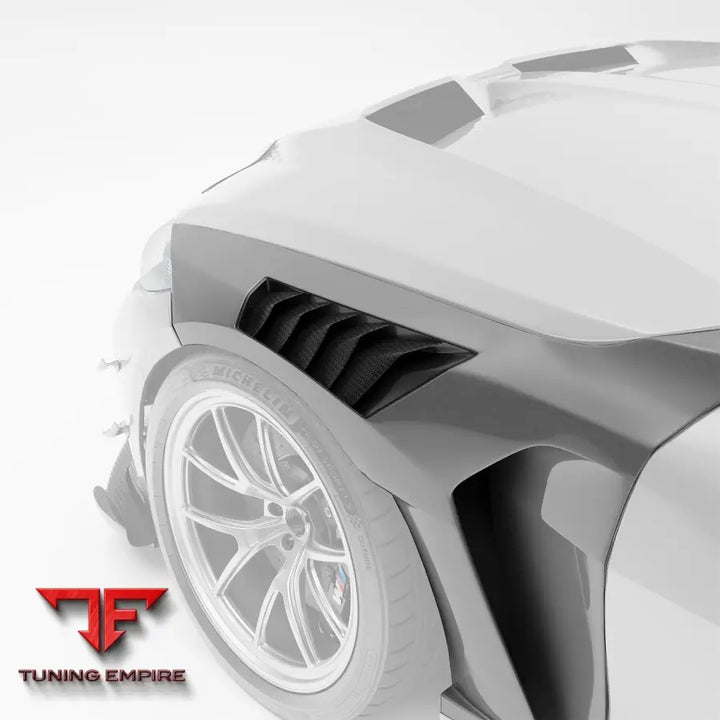 BMW M4 G82 CARBON FIBER FRONT FENDERS REPLACEMENT