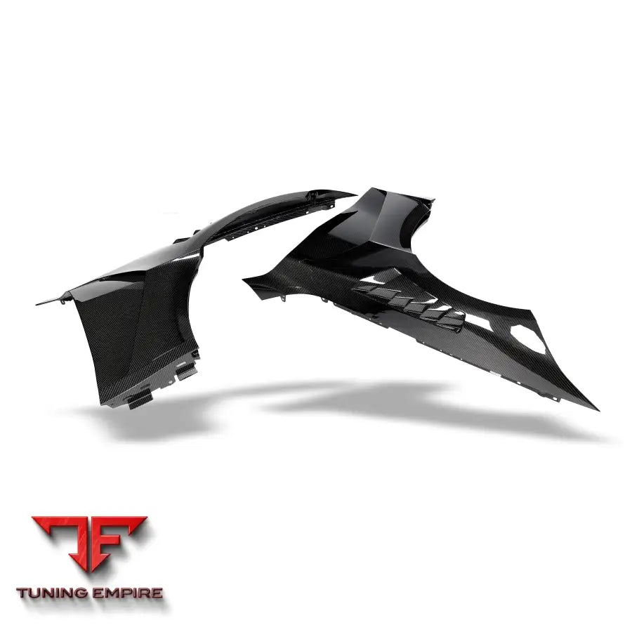 BMW M4 G82 CARBON FIBER FRONT FENDERS REPLACEMENT