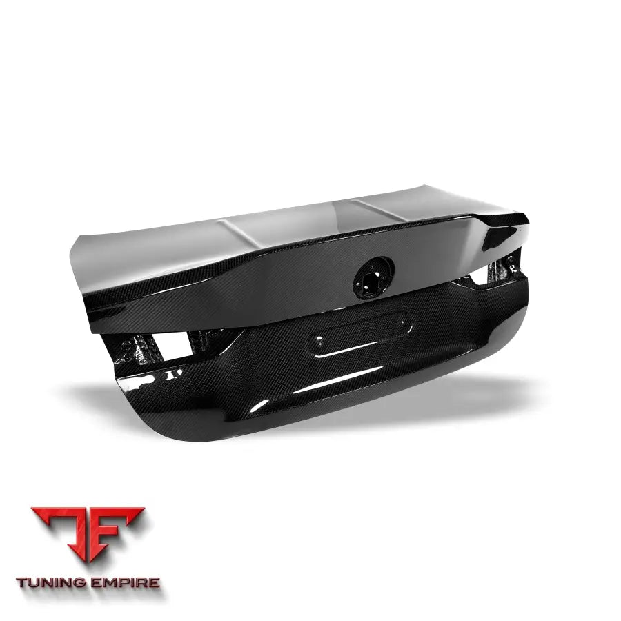 BMW M4 G82 CARBON FIBER TRUNK LID